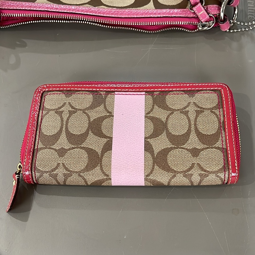 Accordion Zip Wallet Brown Tan Pink - Picture 2 of 4